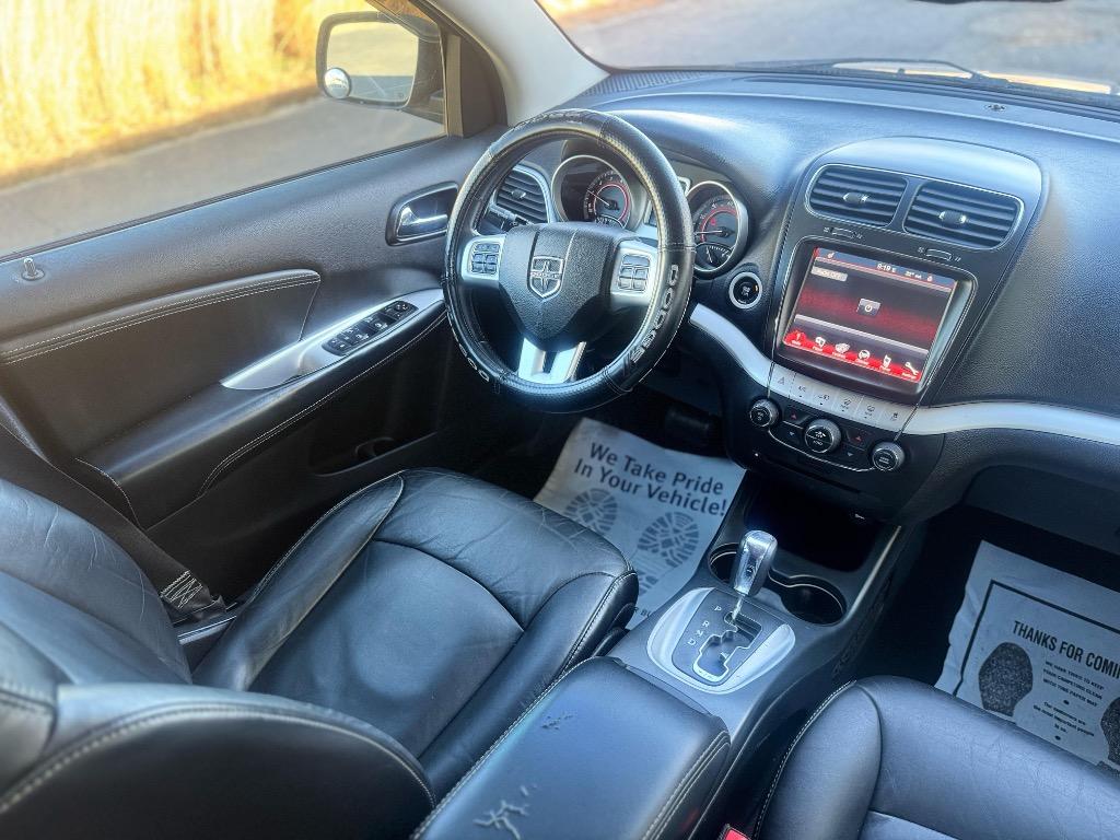 2015 Dodge Journey - $4,995
