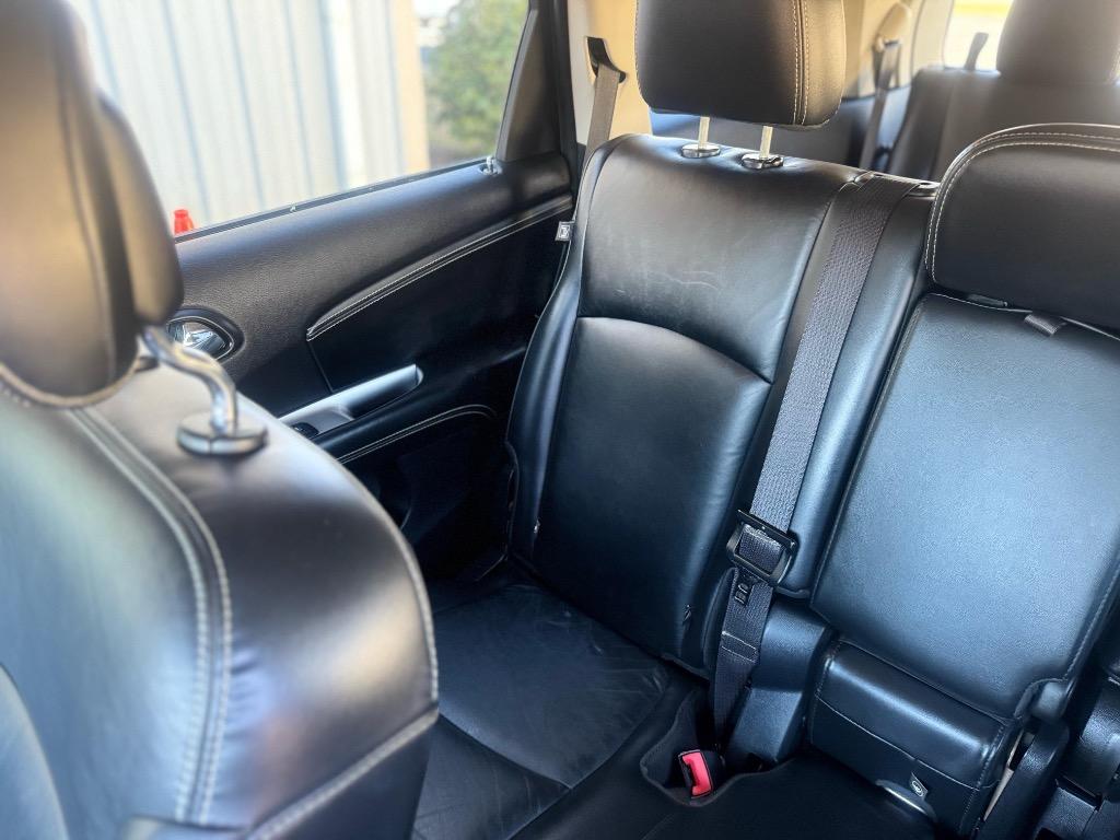2015 Dodge Journey - $4,995