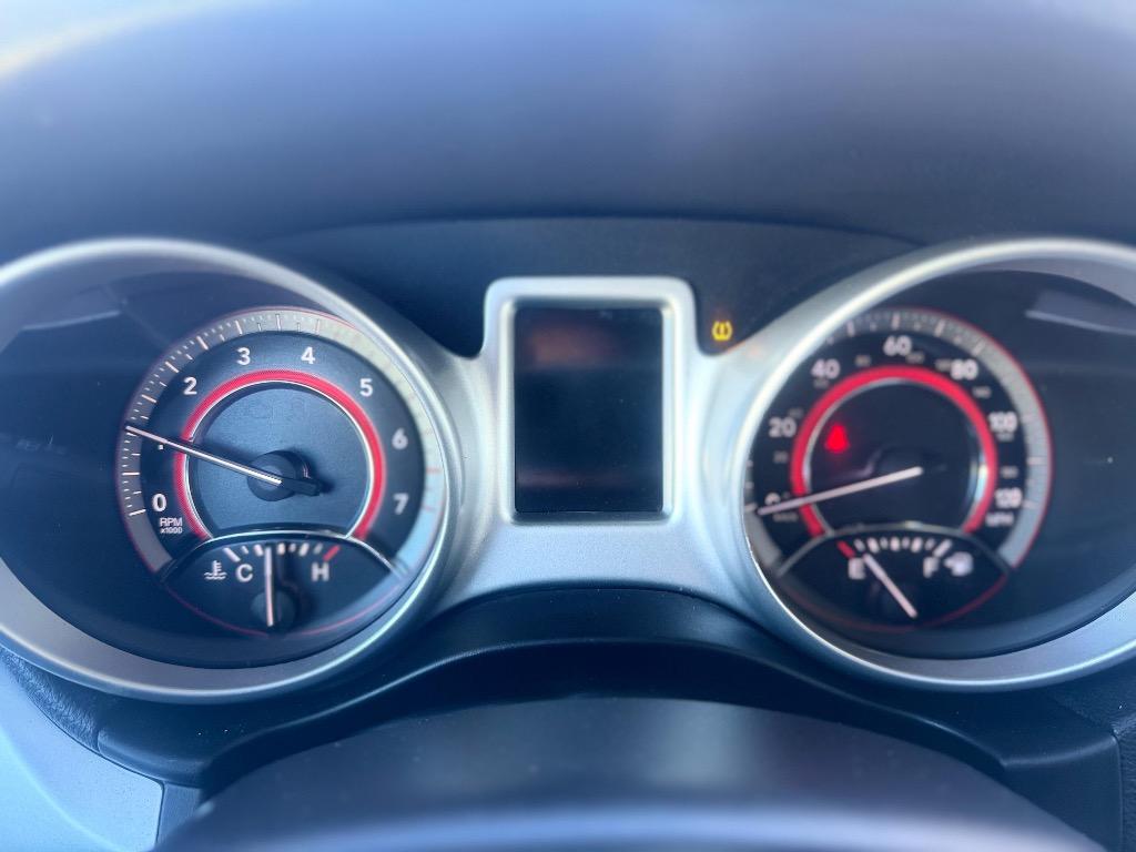 2015 Dodge Journey - $4,995