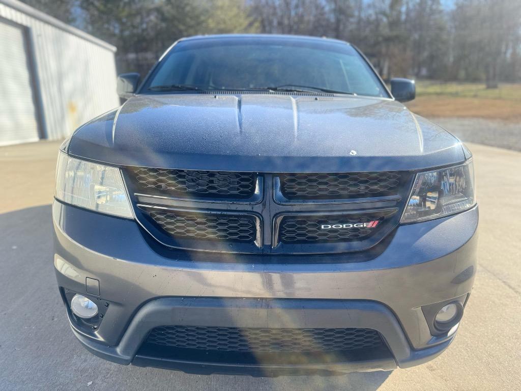 2015 Dodge Journey - $4,995