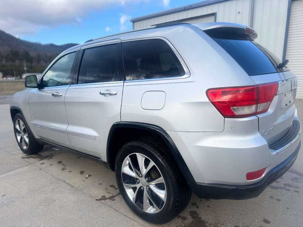 2011 Jeep Cherokee - $6,995