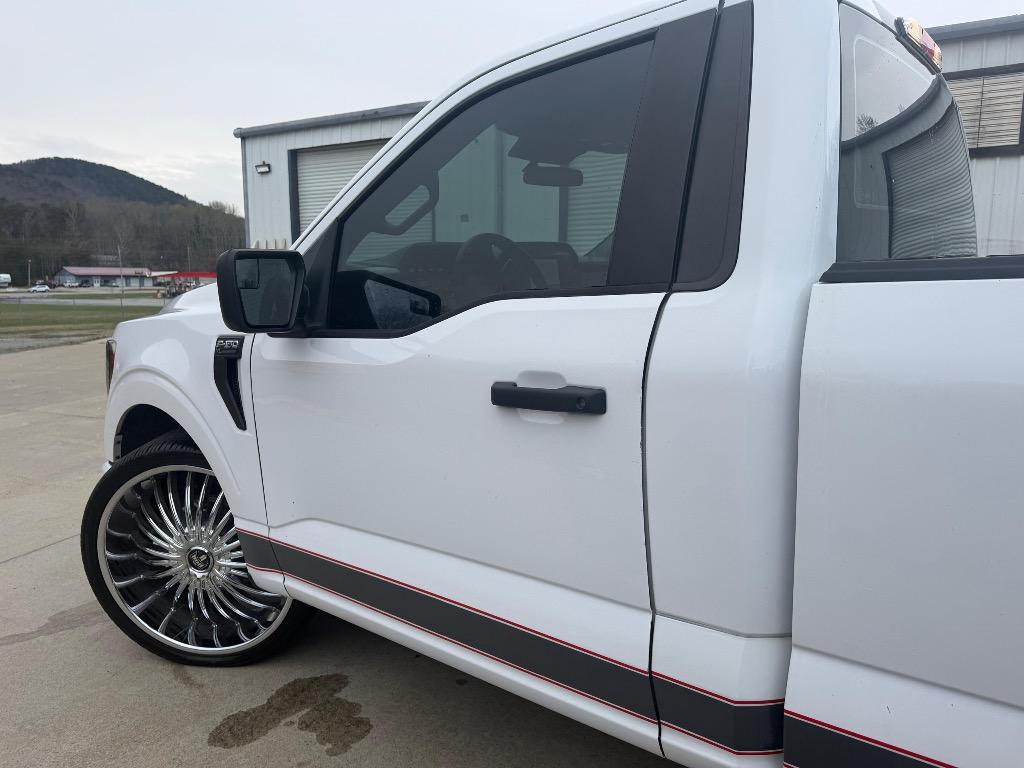 2021 Ford F-150 - $16,995