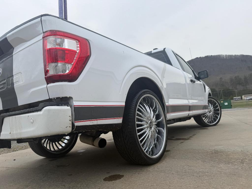 2021 Ford F-150 - $16,995