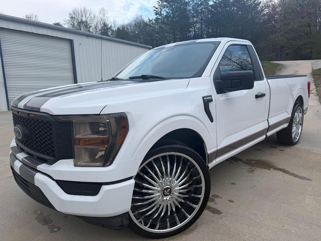 2021 Ford F-150 - $16,995