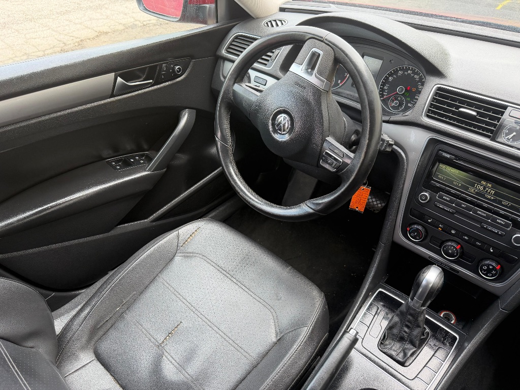 2015 Volkswagen Passat - $5,900