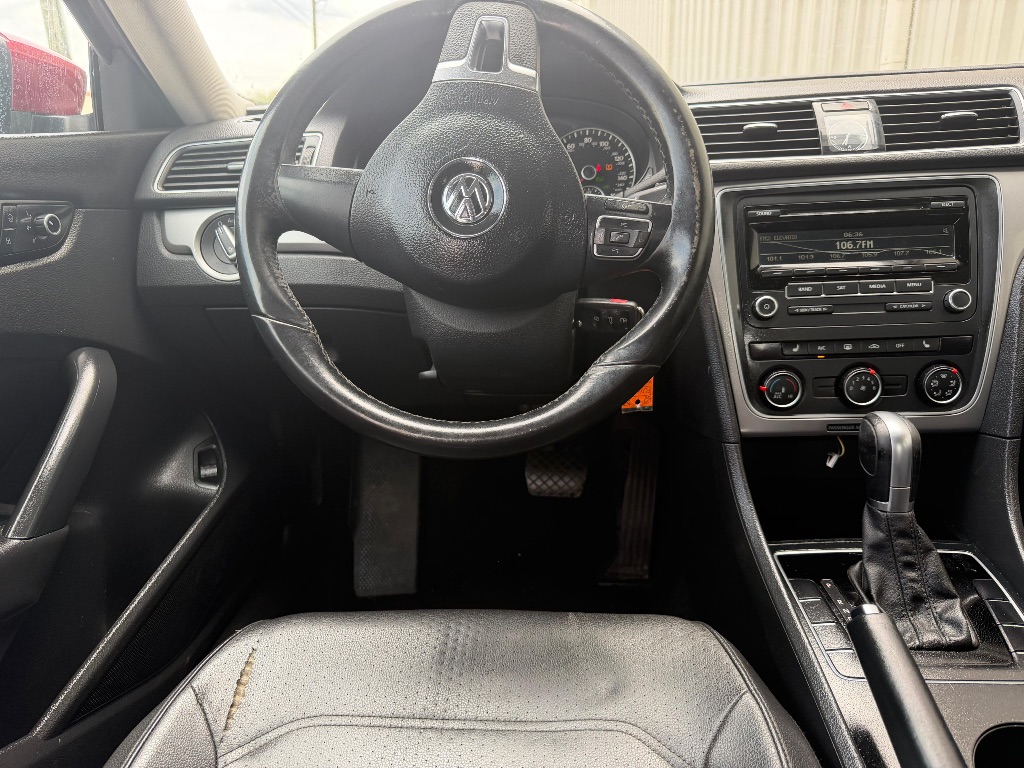 2015 Volkswagen Passat - $5,900