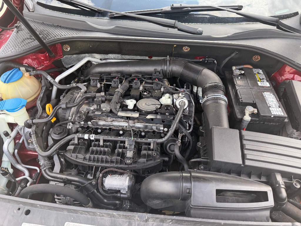2015 Volkswagen Passat - $5,900