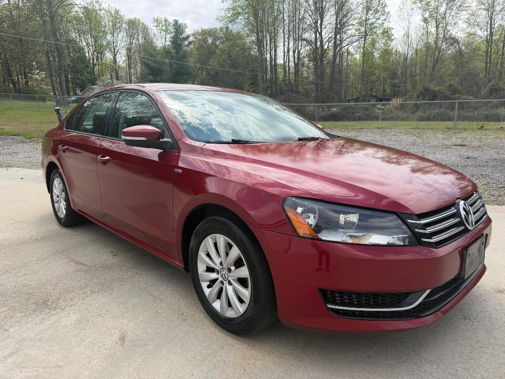 2015 Volkswagen Passat - $5,900