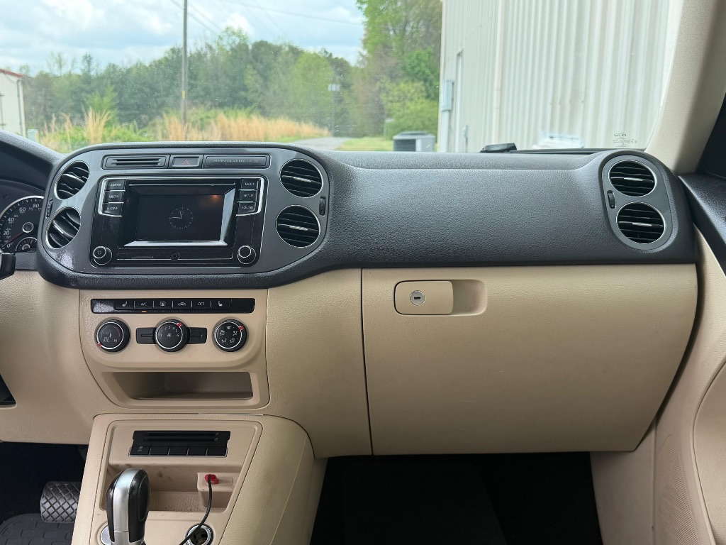 2016 Volkswagen Tiguan - $6,995