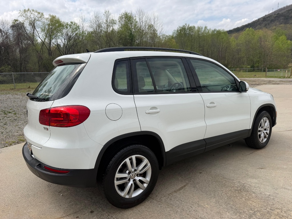 2016 Volkswagen Tiguan - $6,995