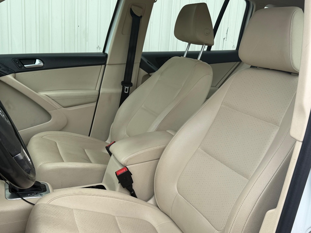 2016 Volkswagen Tiguan - $6,995