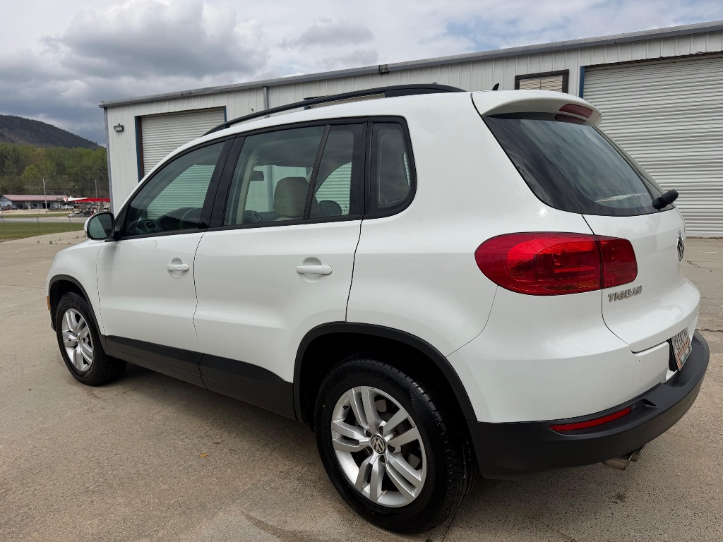 2016 Volkswagen Tiguan - $6,995