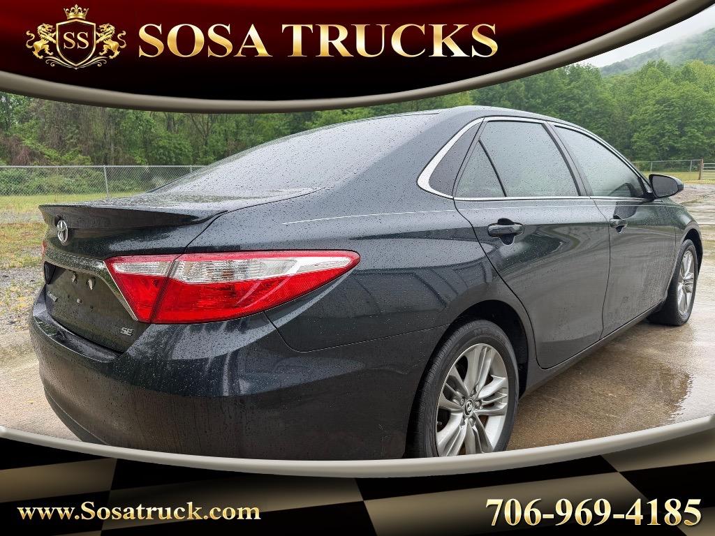 2015 Toyota Camry - $13,995