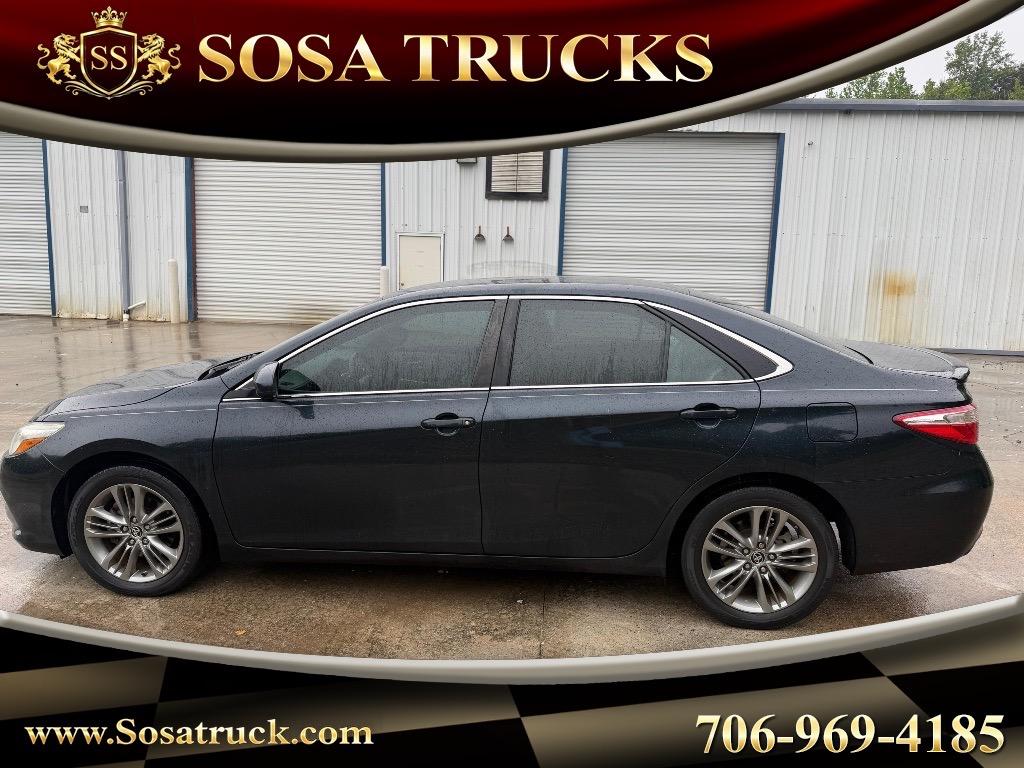 2015 Toyota Camry - $13,995