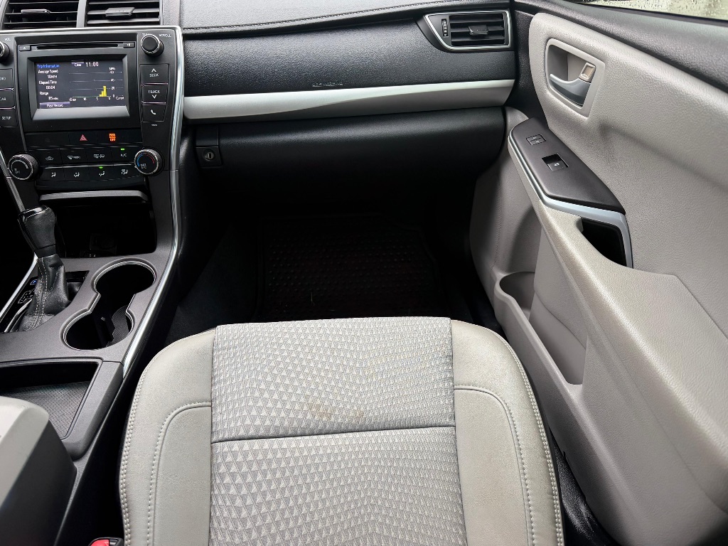 2015 Toyota Camry - $13,995