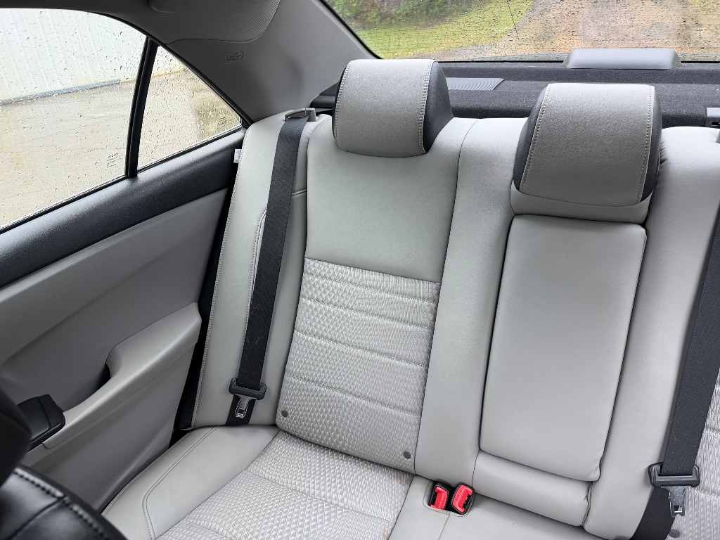2015 Toyota Camry - $13,995