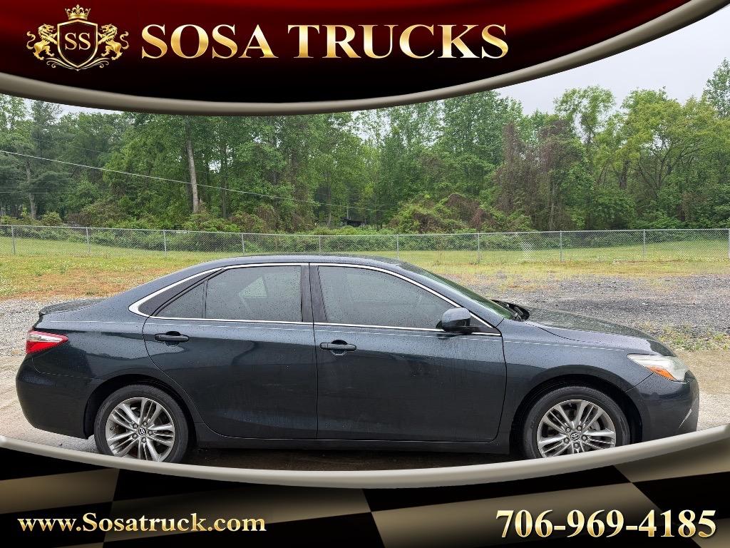 2015 Toyota Camry - $13,995