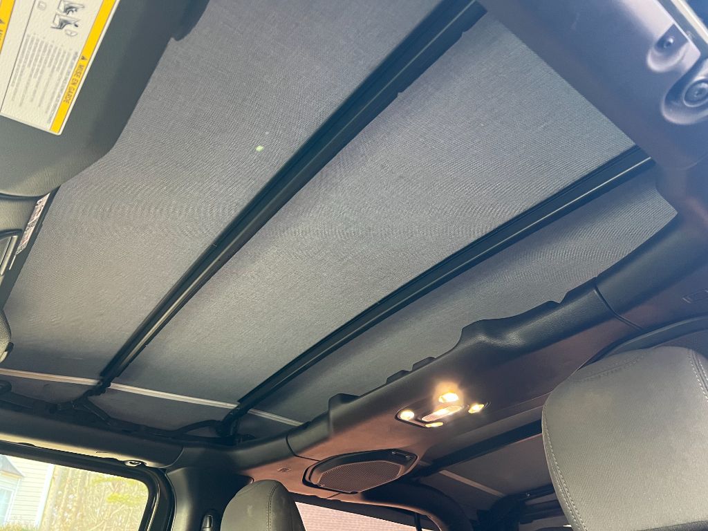2021 Jeep Wrangler - $21,995