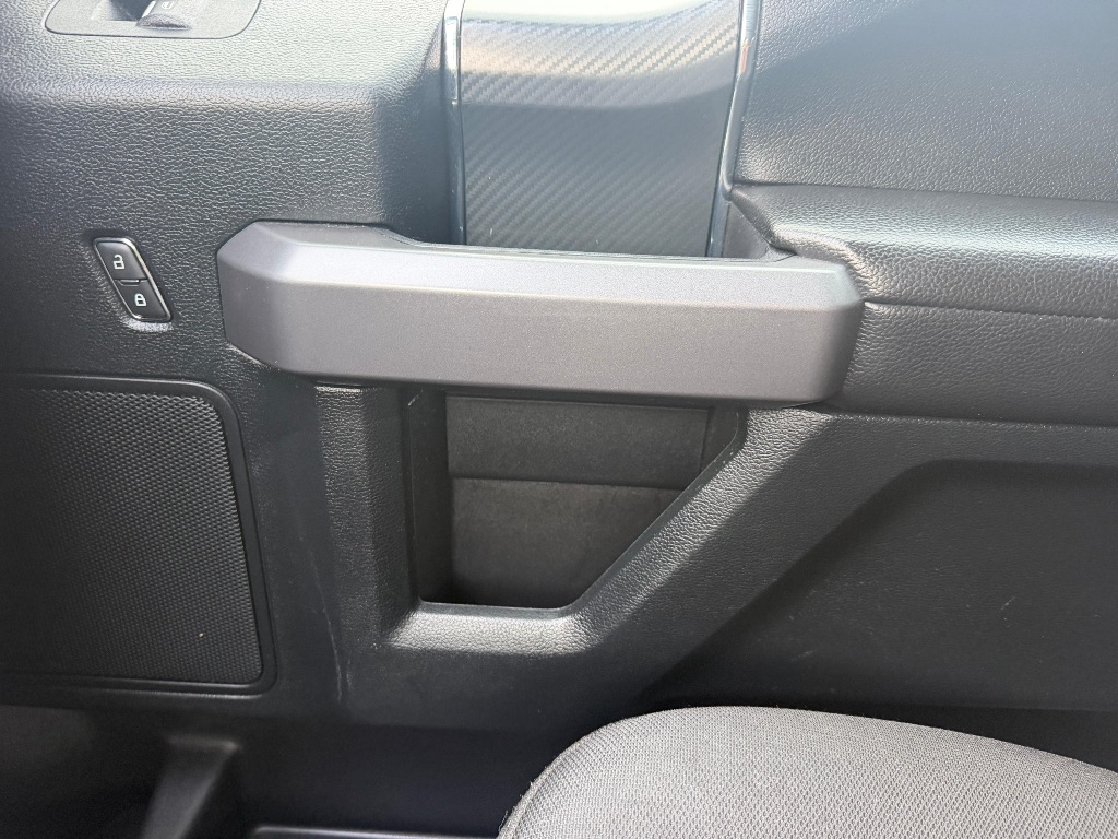 2019 Ford F-150 - $16,995