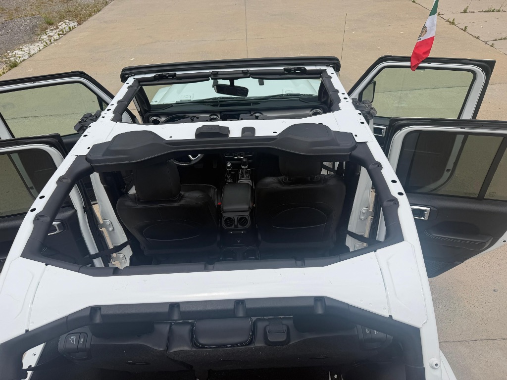2018 Jeep Wrangler - $21,995