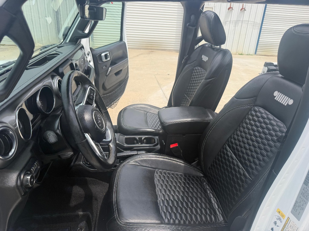 2018 Jeep Wrangler - $21,995