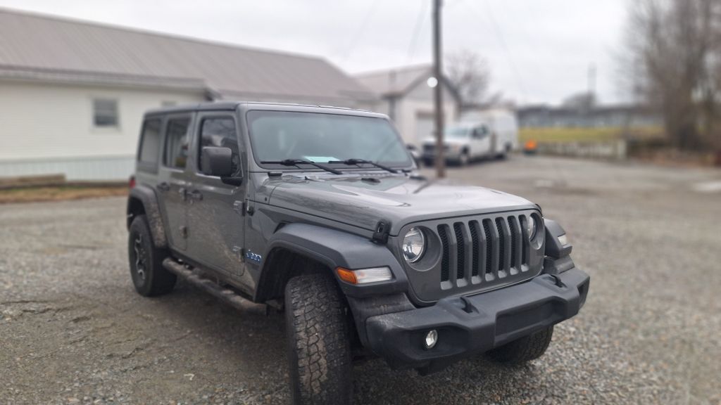 2018 Jeep Wrangler - $18,999