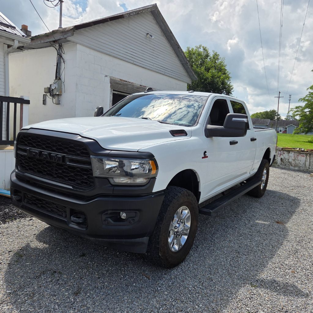 2023 Ram 2500 - $34,500