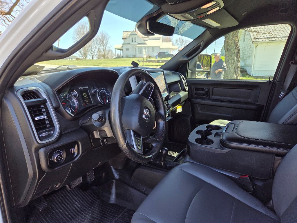 2023 Ram 2500 - $34,500