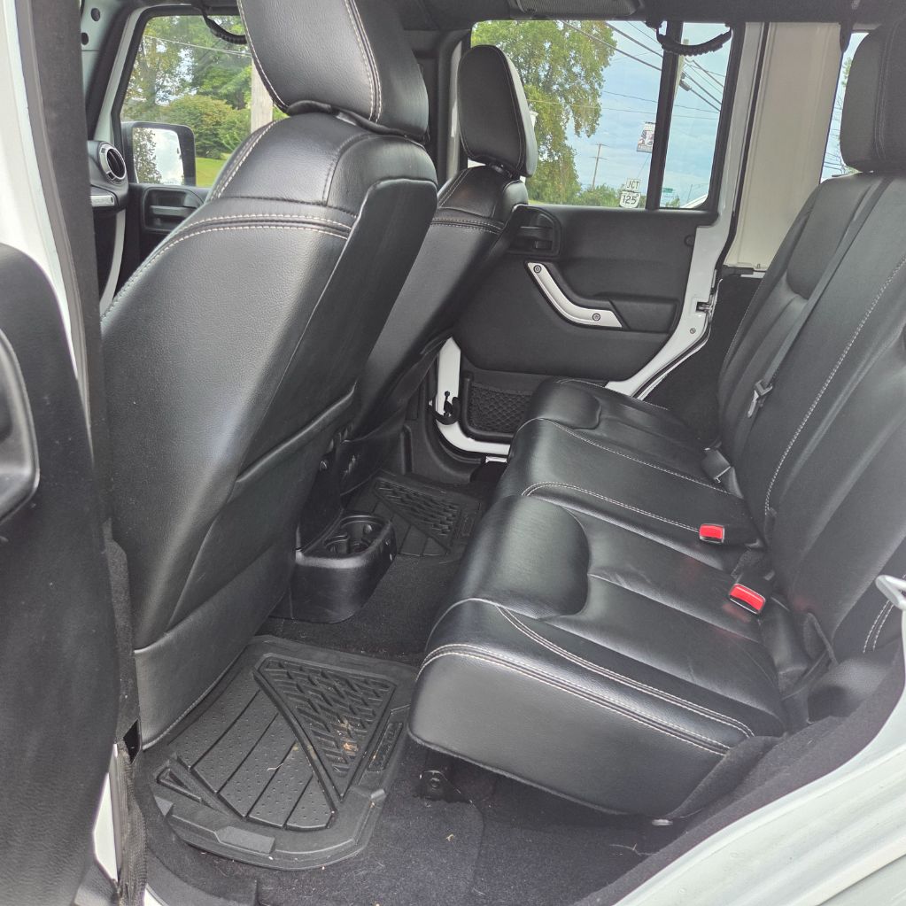 2015 Jeep Wrangler - $17,500