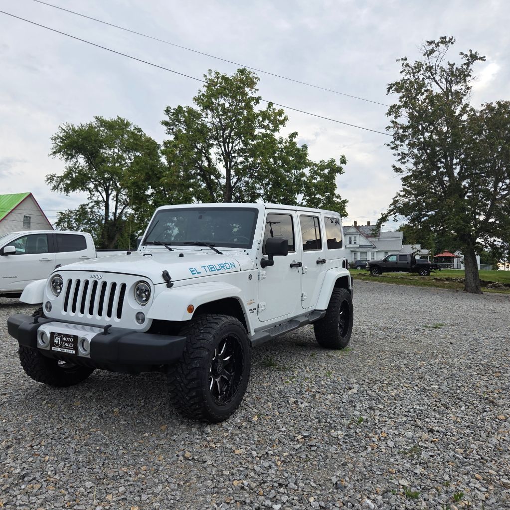 2015 Jeep Wrangler - $17,500