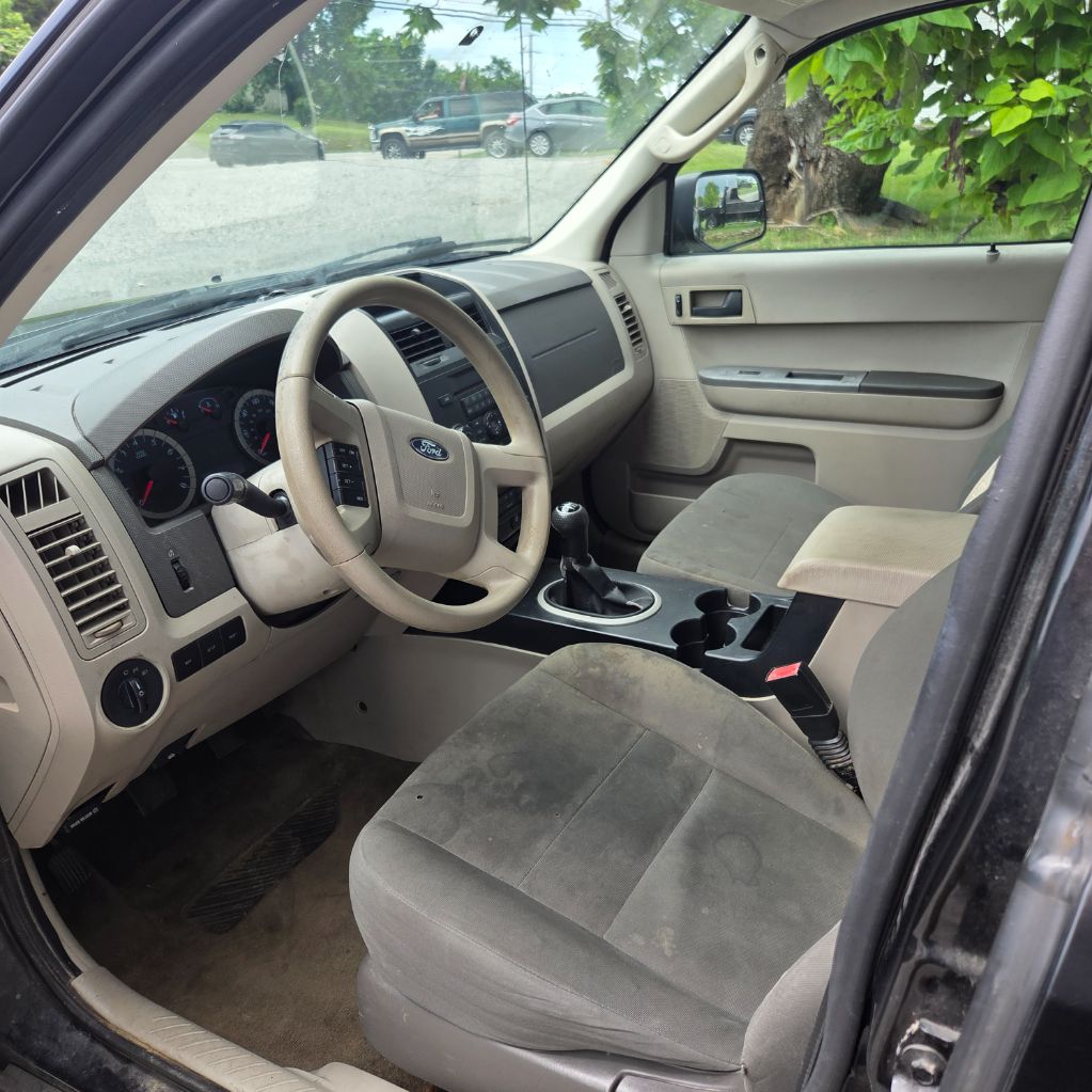 2011 Ford Escape - $4,999