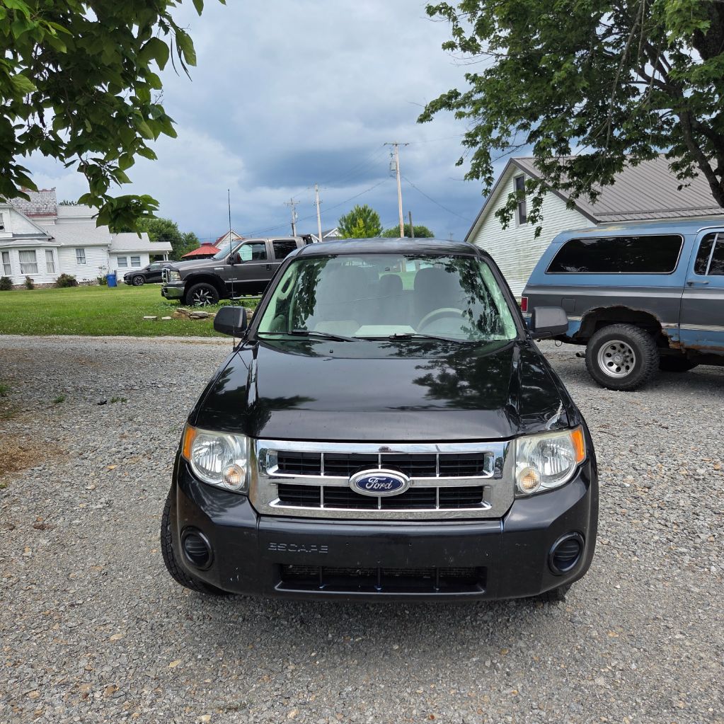 2011 Ford Escape - $4,999