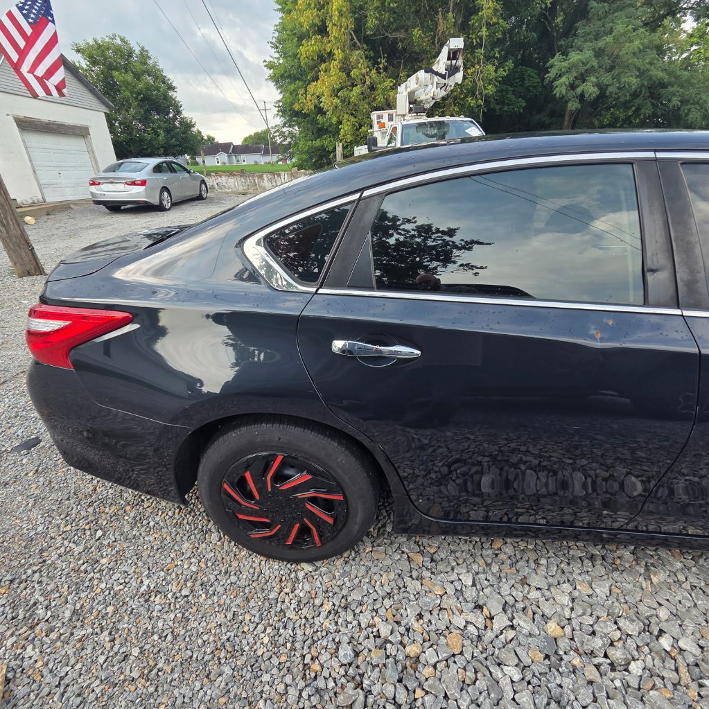 2017 Nissan Altima - $5,999