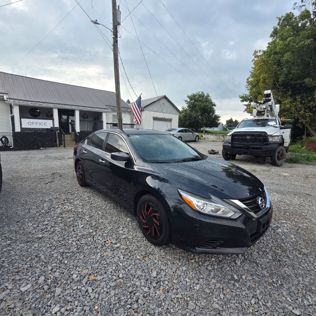 2017 Nissan Altima - $5,999