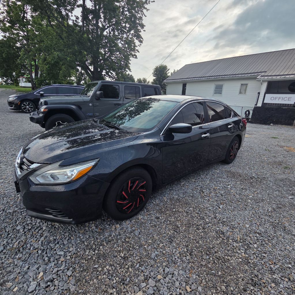 2017 Nissan Altima - $5,999