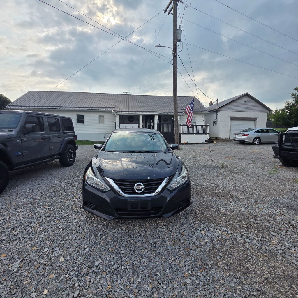 2017 Nissan Altima - $5,999