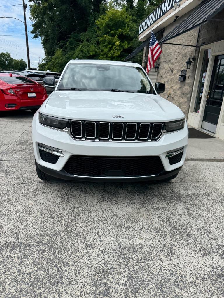 2022 Jeep Cherokee - $19,700