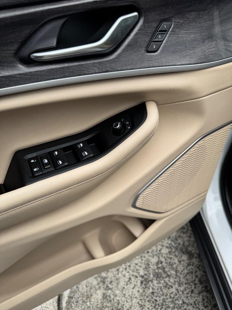 2022 Jeep Cherokee - $19,700