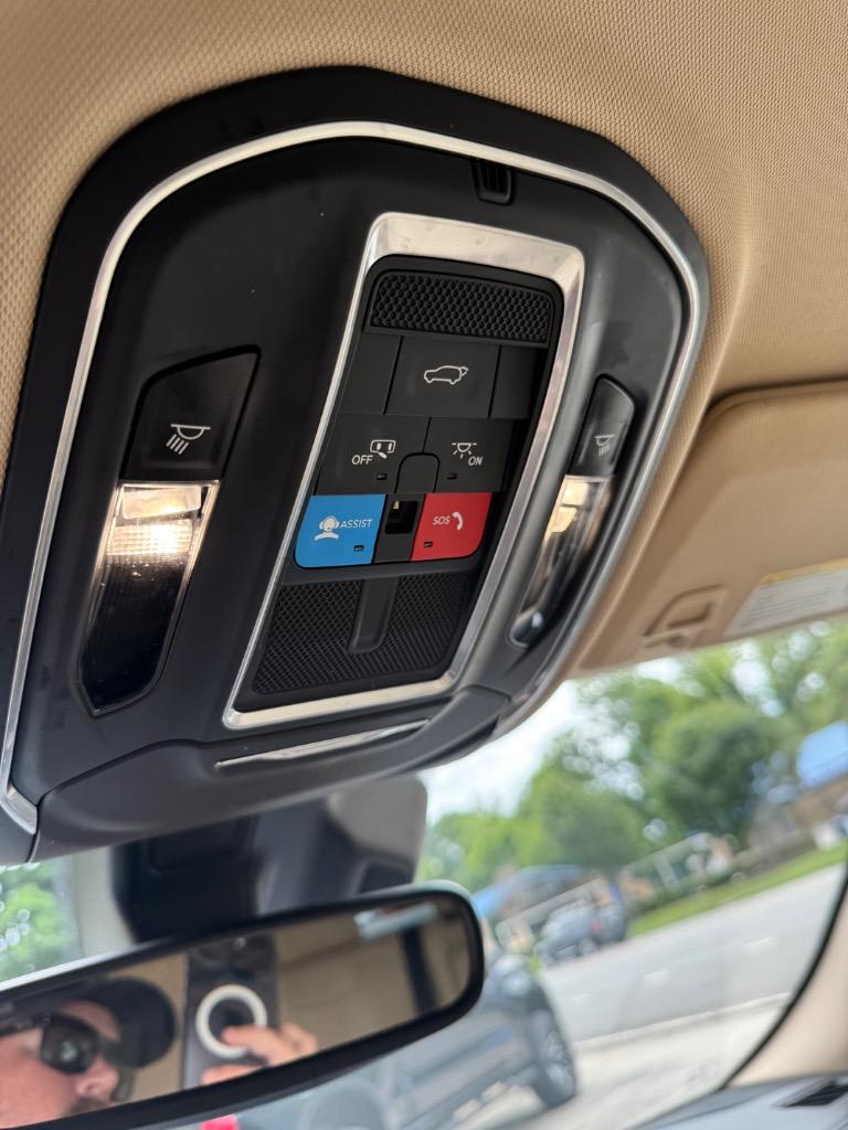 2022 Jeep Cherokee - $19,700