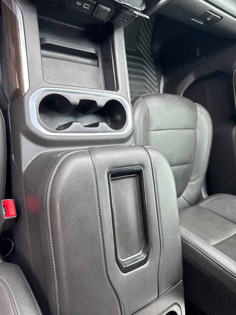 2021 Chevrolet Silverado - $26,900