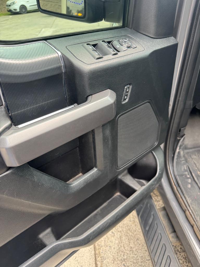 2020 Ford F-150 - $23,900