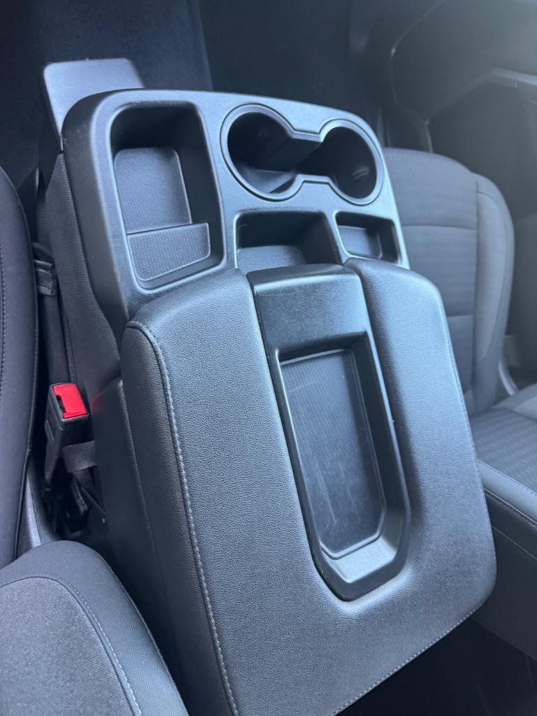 2025 Chevrolet Silverado 1500 - $32,900
