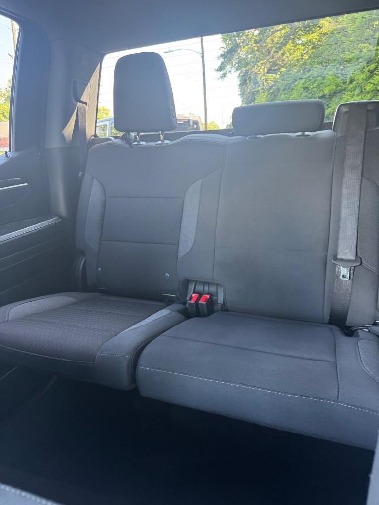 2025 Chevrolet Silverado 1500 - $32,900
