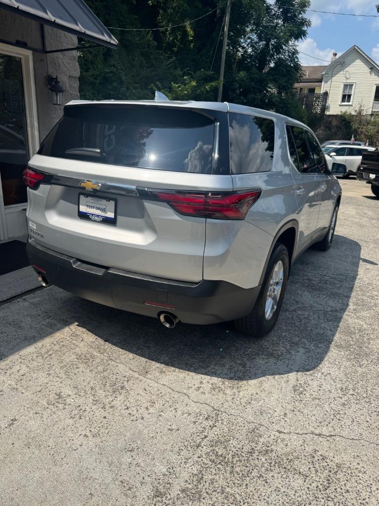 2022 Chevrolet Traverse - $21,900