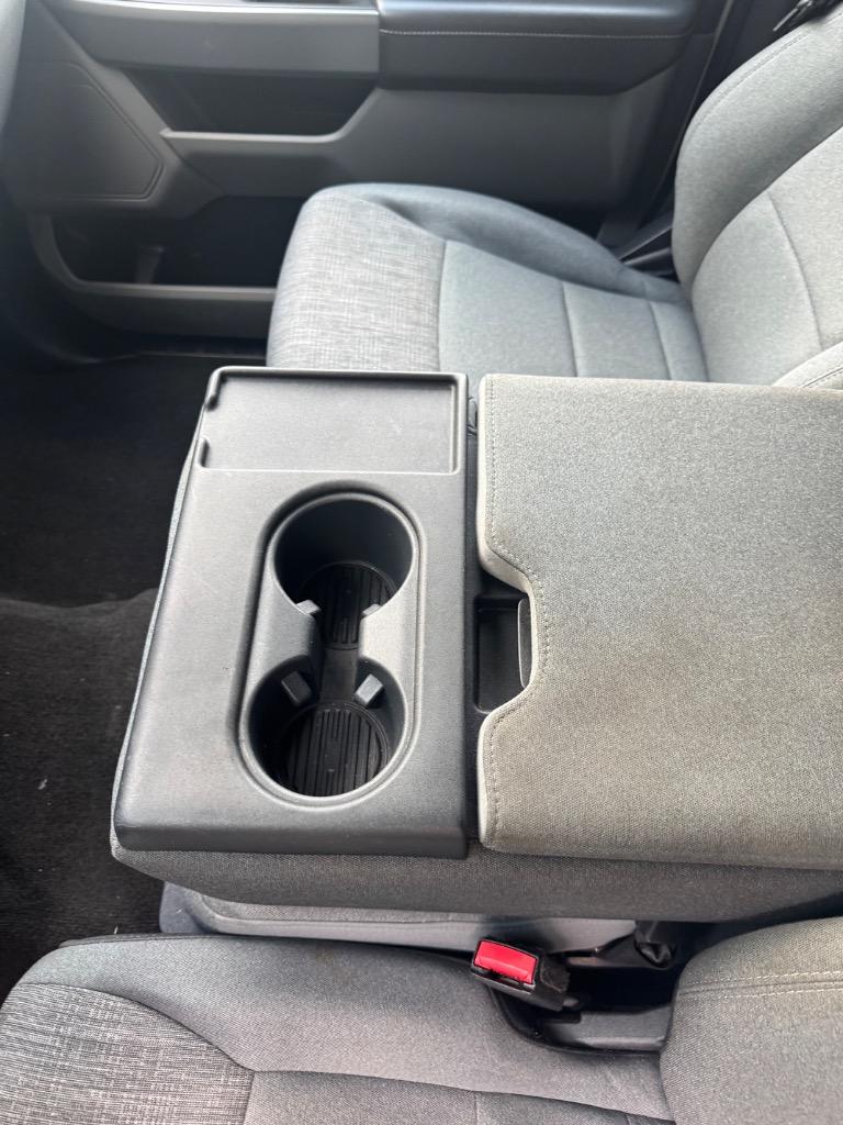 2022 Ford F-150 - $33,500