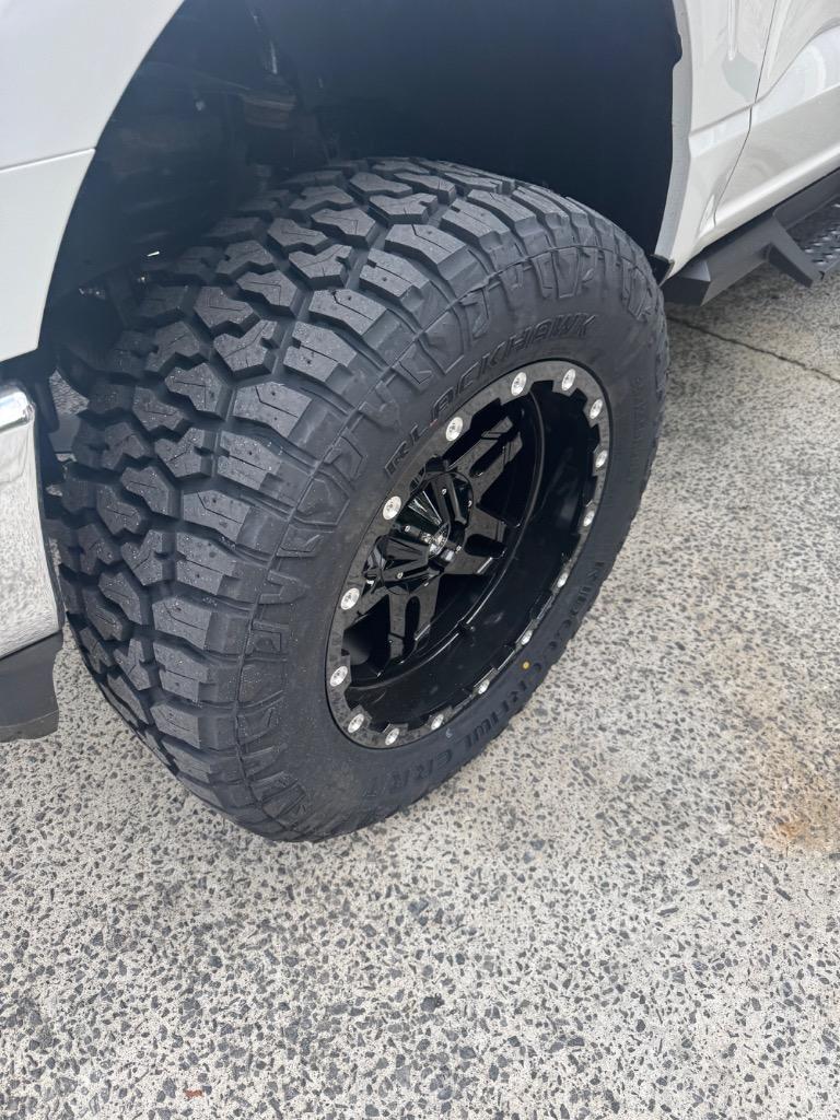 2022 Ford F-150 - $33,500