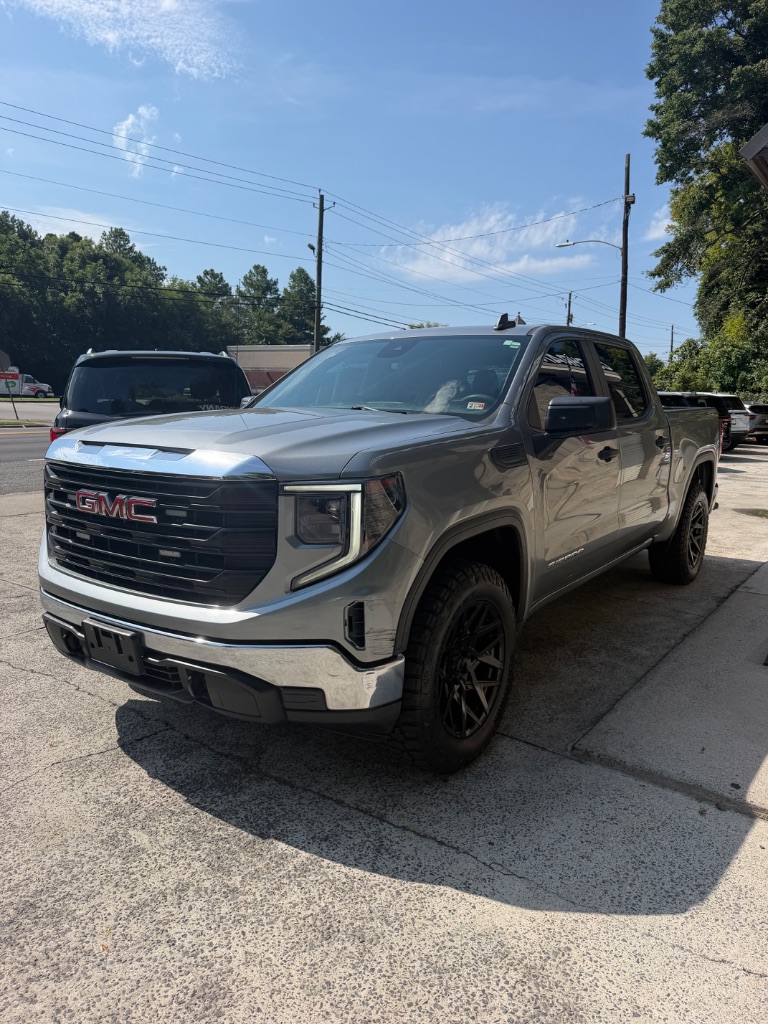 2023 GMC Sierra - $25,900