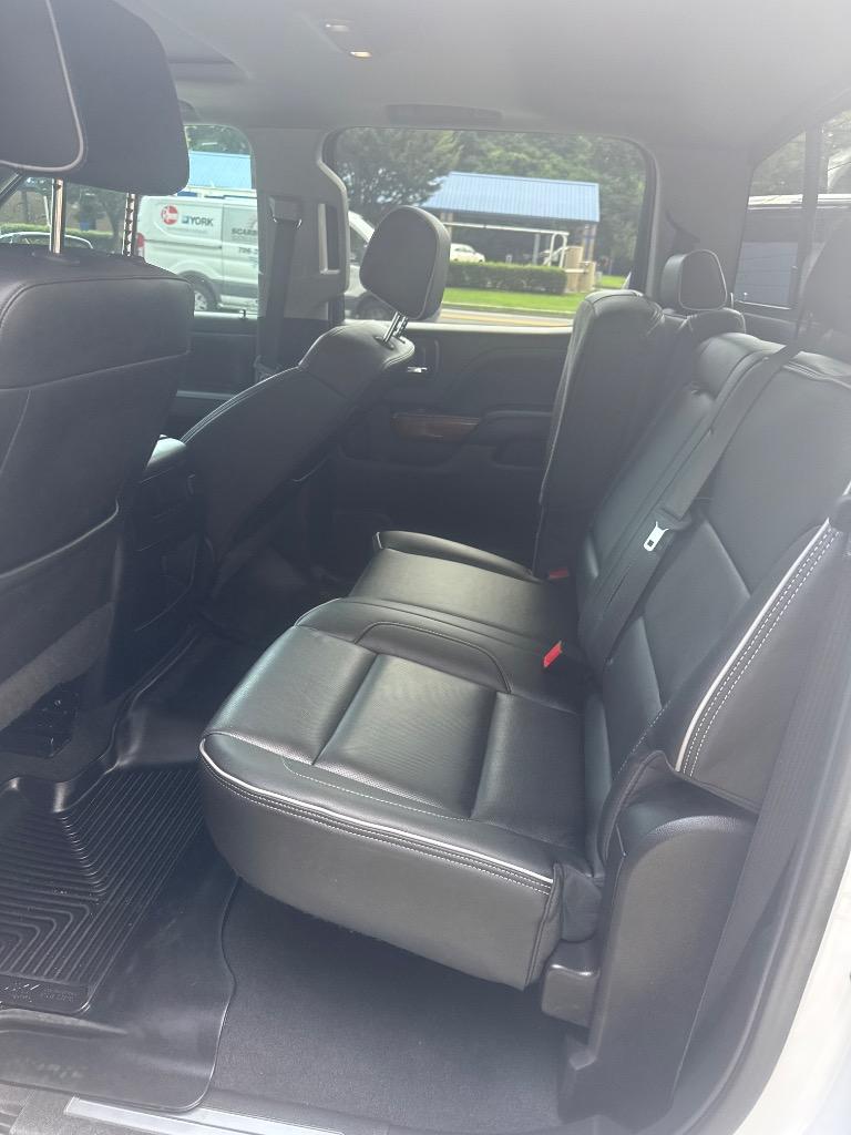 2018 Chevrolet Silverado - $23,995