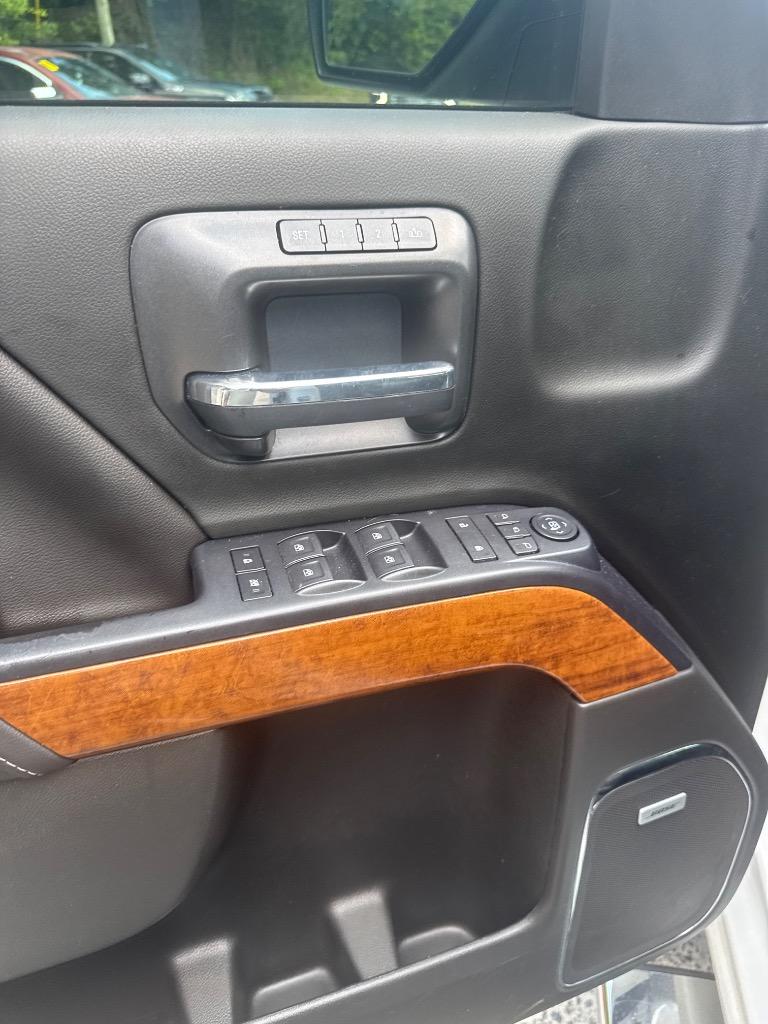 2018 Chevrolet Silverado - $23,995