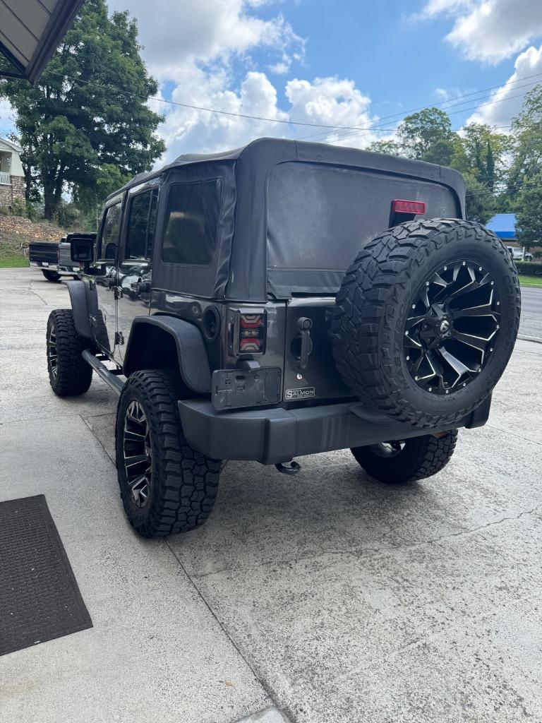 2017 Jeep Wrangler - $18,995